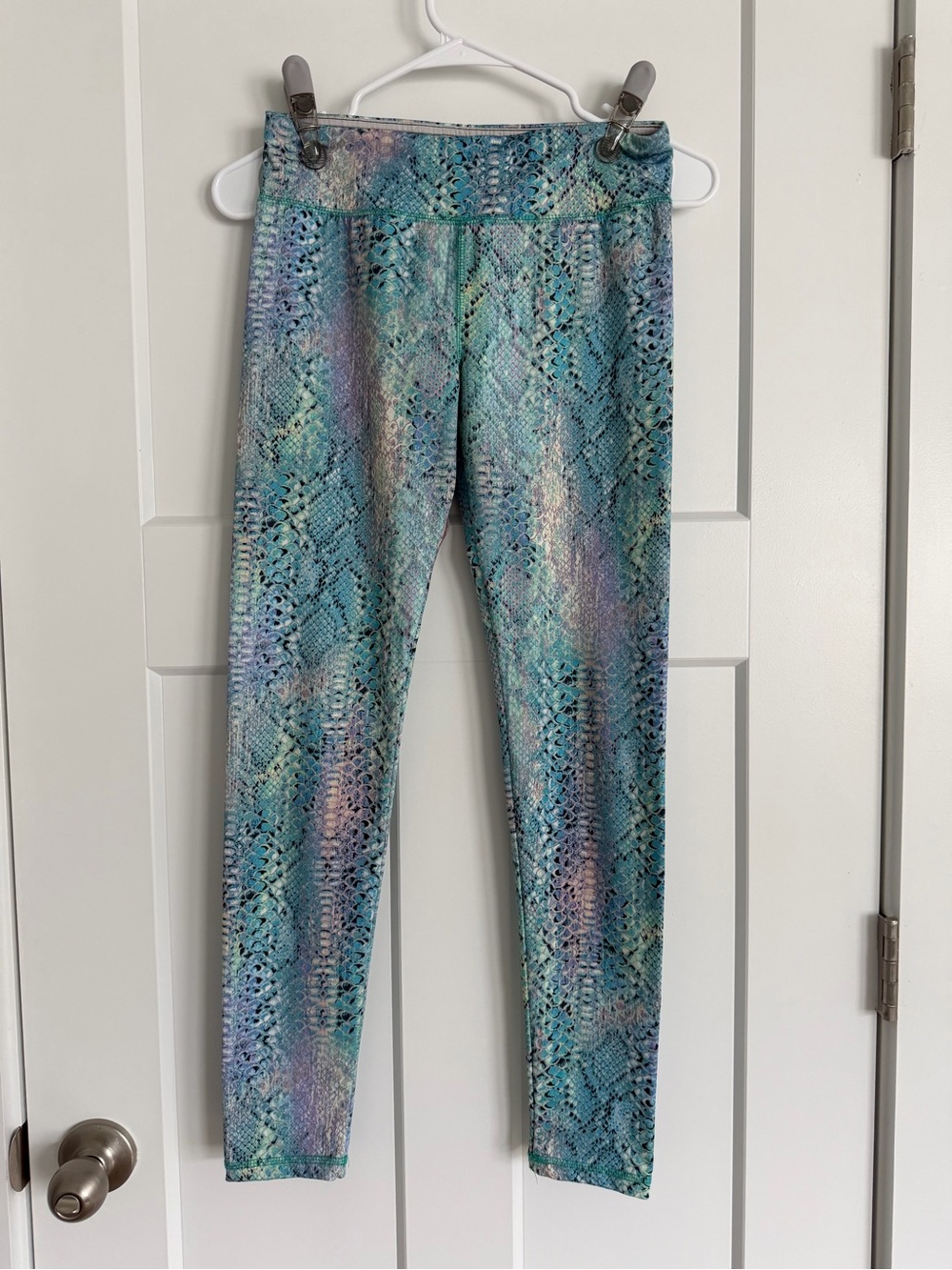 Energie Teal and Gray Activewear Leggings